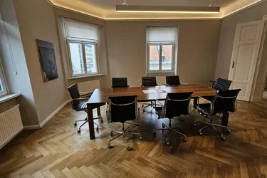 **Repräsentatives Büro/ Ordination**Top-modern saniert** von 15m² bis 120m² möglich**Shared Use möglich**