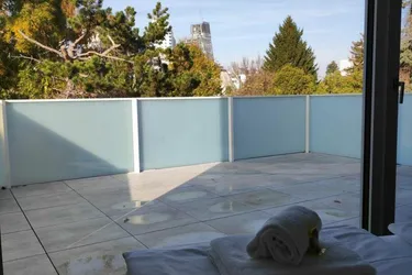 **Echtes Penthouse ** Exklusives Wohngefühl - 2 Terrassen &amp; Dachterrasse &amp; Balkon ** 2 Bäder ** Blick auf Kaiserwasser **Einziehen &amp; das Leben genießen **