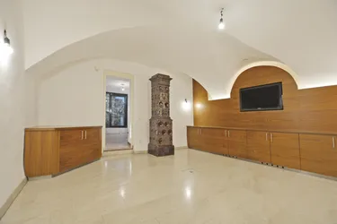 Großzügiges Büro in der Linzergasse