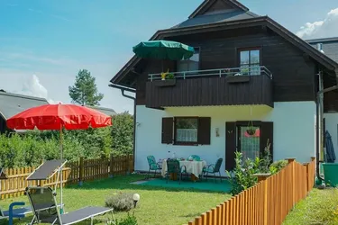 Expose Feistritz im Rosental: Bezaubernde Ferienwohnung mit Balkon und Gartenanteil im Ferienparadies