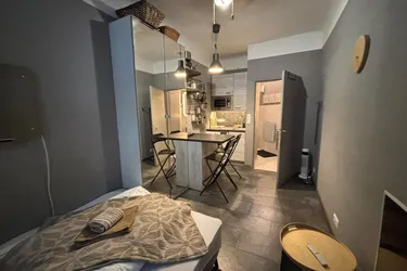 Anlageobjekt in guter Lage - Renovierte Kleinwohnung voll möbliert - durchgehend vermietet!