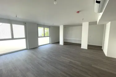Erstbezug Büro in Lend
