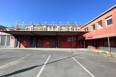 Lagerfläche mit Büro in Bahnhofsnähe