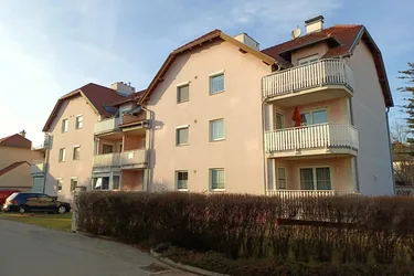 Expose Attraktive 3 Zimmer Mietwohnung mit Balkon und Parkplatz in Leobersdorf
