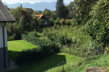 VELDEN AM WÖRTHERSEE: Provisionsfreies Bauprojekt (baugenehmigt für 5 Wohneinheiten!)