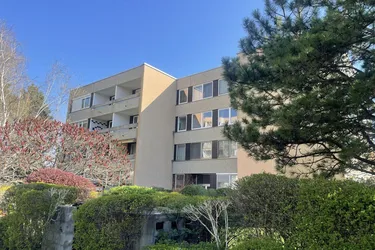 Bezugsfertige Wohnung (4 Zimmer) mit Loggia und Garage in guter Lage in Baden bei Wien