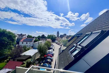 Exklusives Haus im Zentrum von Perchtoldsdorf mit Lift, großzügigen Freiflächen und 2 Garagenstellplätzen!