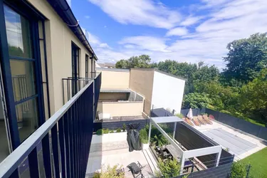 Exklusives Haus im Zentrum von Perchtoldsdorf mit Lift, großzügigen Freiflächen, Sauna und 2 Garagenstellplätzen!