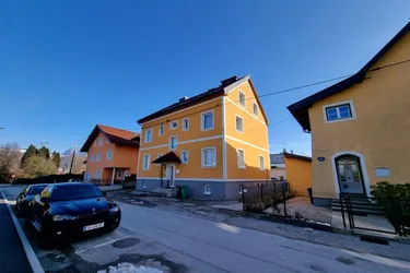 Mehrfamilienhaus mit 3 Wohneinheiten in Salzburg Schallmoos. Ab 4% Rendite