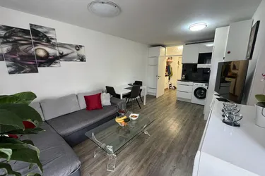Gemütliche 2-Zimmer Wohnung mit Balkon und TG-Platz in Parsch