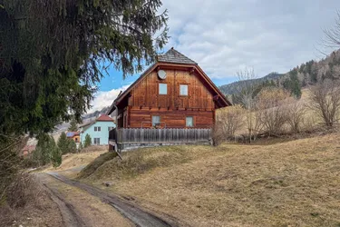 Ruhelage am Waldrand - Einfamilienhaus mit viel Platz für Ihre Familie!