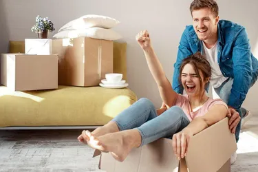 Sonnige Dachgeschoßwohnung - frisch renoviert - sofort bezugsbereit!