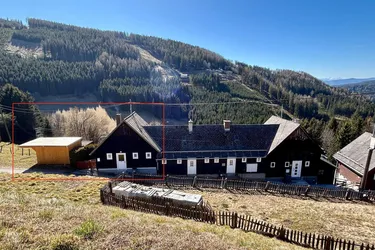 Charmantes Haus in Knappenberg – Zwischen Himmel und Hügeln