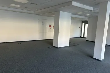 Büro mit 154 m² im UKH Linz – ideal für medizinische und soziale Einrichtungen