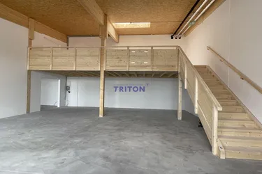 Gewerbeflächen mit Büro- und Sanitärräumen zu kaufen - A2 Wöllersdorf