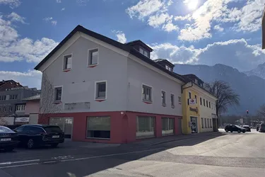 Geschäftslokal für Einzelhandel oder Büro in Lienz zu vermieten! Attraktive Zentrumslage! 