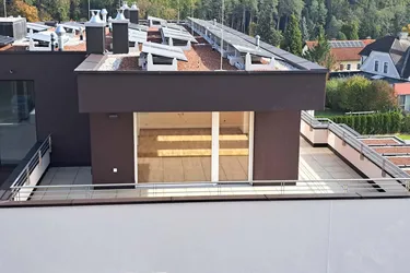 Neubau-Dachgeschosswohnung mit großer Dachterrasse