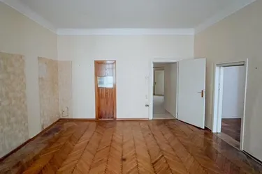 3 Zimmerwohnung mit viel Potenzial