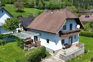 Leben im Grünen – Gepflegtes Einfamilienhaus mit Charme in Moosburg