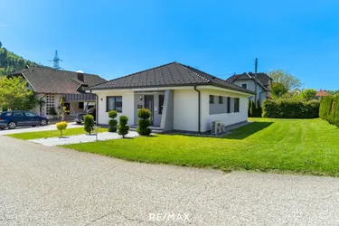 Neuwertiger, voll ausgestatteter Bungalow mit Wohlfühlfaktor