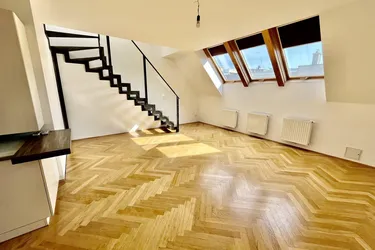 Expose Maisonette-Wohnung mit 18m2 Dachterrasse über den Dächern Wiens!