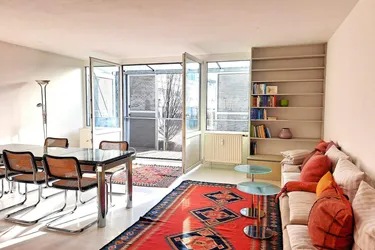 Bezaubernde 3-Zimmer Wohnung mit S-Balkon und Parkplatz