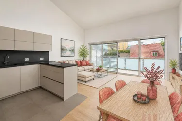 ERSTBEZUG!3-ZIMMERWOHNUNG MITDACHTERRASSE &amp; BALKON