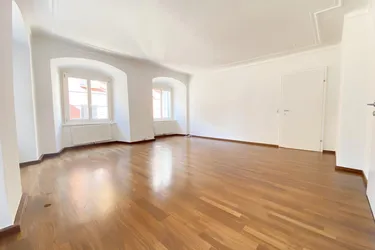 Wohnen mit besonderem Flair: Zentrale 3,5-Zimmerwohnung in der Feldkircher Stadt zu vermieten!