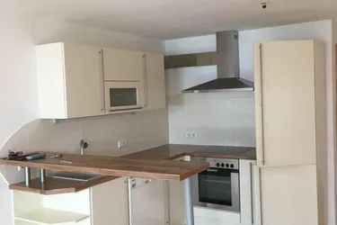 Tolle 3-Zimmerwohnung mit Balkon in Muntlix zu vermieten!