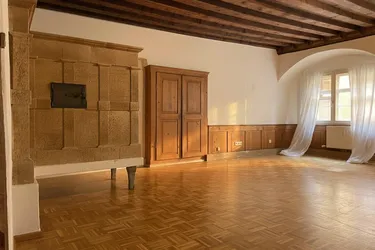 *Altbau-Flair*: Tolle, zentrale 3-Zimmerwohnung in Feldkirch zu vermieten!