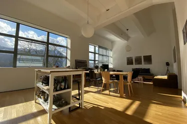 Wohnen mit Galerie-Flair: Große 3-Zimmerwohnung in Nüziders zu vermieten!