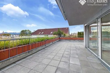 Traumhafte Penthouse-Wohnung mit großer Terrasse in Hard