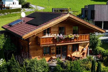 Einfamilienhaus in Holzbauweise: modern, hochwertig, neuwertig