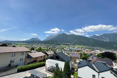 Leben mit Weitblick – Stilvolle 3-Zimmer-Wohnung in Toplage von Schwaz