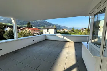 Weer - helle Wohnung mit großer, sonniger Terrasse