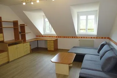 STOCKERAU - SEHR GUTE LAGE UNWEIT ZENTRUM