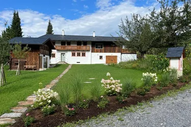 Expose Prachtvoller Bauernhof mit exklusivem Freizeitwohnsitz, Nähe Innsbruck