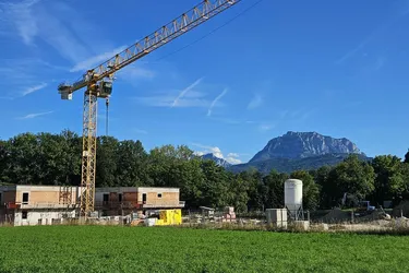 Provisionsfrei! Neubauprojekt Holzhäuseln: leistbare 75m² ETW in Waldrandlage mit Traunsteinblick
