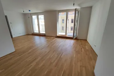 SONNIGER NEUBAU 3-Zimmer-ERSTBEZUG mit Terrasse und Balkon im 4. OG! Top 1/27