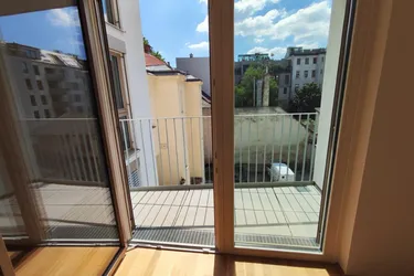 ANLEGER/EIGENNUTZER! RUHIGER NEUBAU 2-Zimmer-ERSTBEZUG mit Loggia im 3. OG! Top 1/20