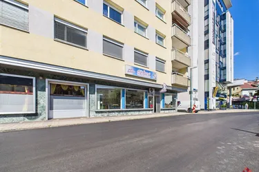 Wörgl: Gewerbefläche inzentraler Lage zu mieten.
