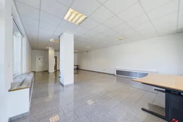 Kufstein: Zentrumsnahe Geschäftsfläche ab sofort zu vermieten