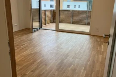 Expose 3 Zimmer Wohnung mit Balkon in Palting