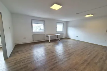 Geräumiger, klimatisierter Behandlungsraum (48m²) in zentraler Lage in Fürstenfeld - ab sofort zum Mieten!