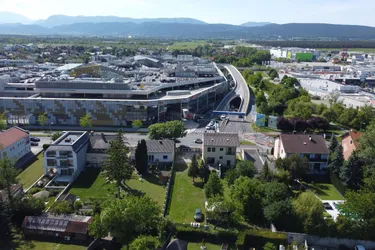 Grundstück gegenüber Einkaufszentrum "FISCHAPARK"