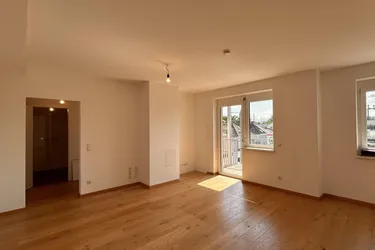 Geförderte Genossenschaftswohnung im 2. Liftstock mit Balkon &amp; überdachten Parkplatz (Top 08)