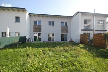 Expose 3426 MUCKENDORF! MODERNES 5 ZIMMER REIHENHAUS, ZIEGELMASSIV