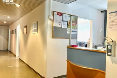 Vollausgestattete PRAXIS nächst APOTHEKE