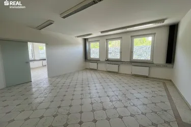 Bürofläche mit zusätzlichem Hochlager in Top-Lage Thalgau – sichtbar, flexibel &amp; bestens angebunden