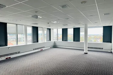 "Penthouse-Büro" in der BahnhofCITY Wels